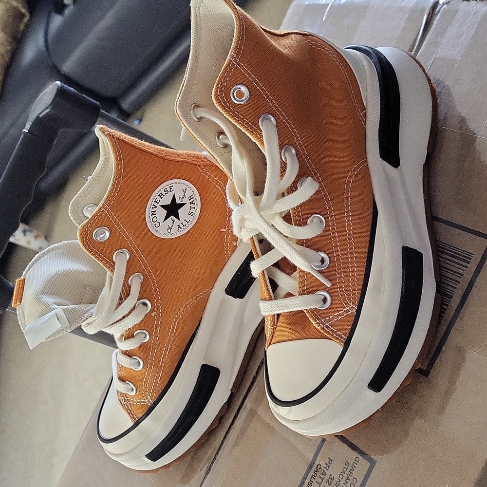 Unisex platform Converse high top sneakers *moving sale*